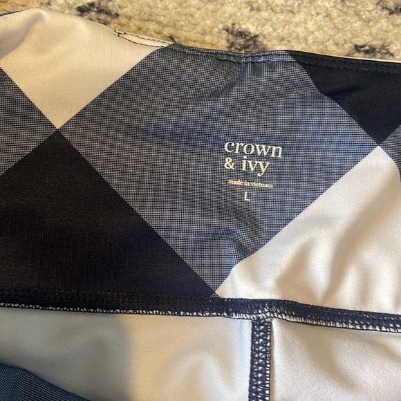 Plaid Leggings - Picture 3 of 5